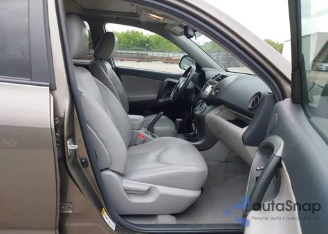 2012 Toyota Rav4 Limited V6 z USA, uszkodzony, nr VIN 2T3DK4DV2CW076621